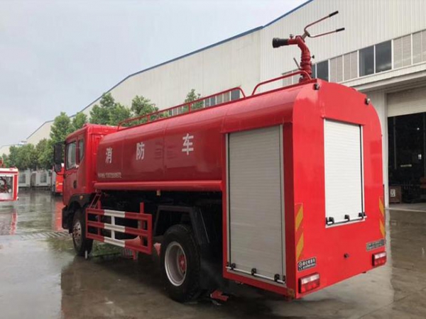 東風天龍消防供水車14噸